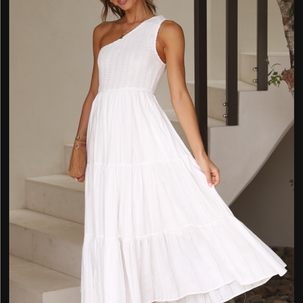 Billy J White Flowy One-Shoulder Sundress